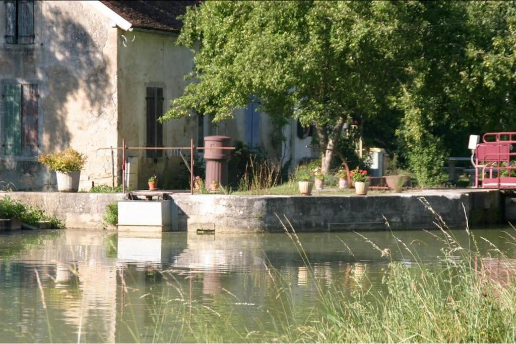 Belle Maison En Bourgogne - Auxois - Morvan Flee  Extérieur photo